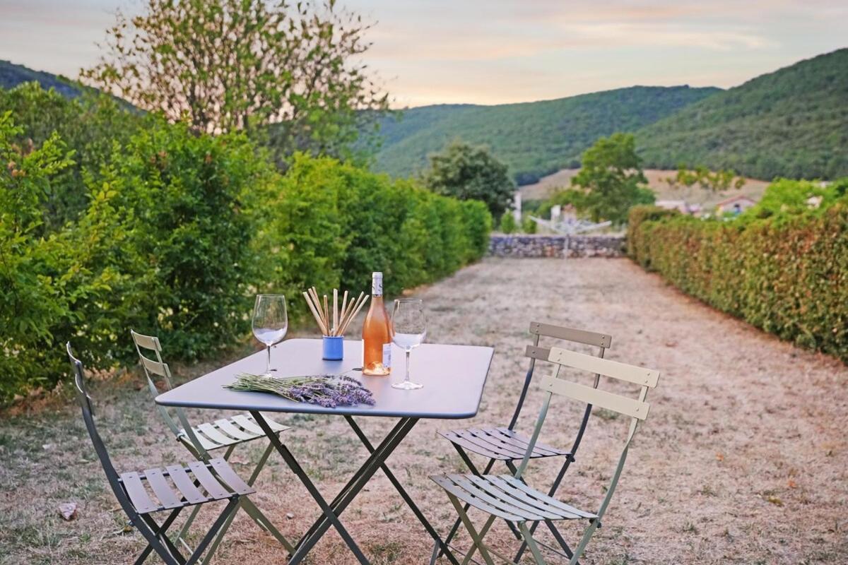 Holiday home Mas La Miellerie - Charme Authentique Et Nature
